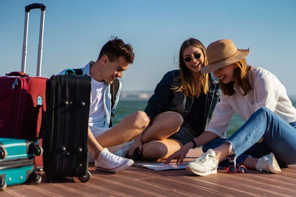 What to Bring on a Long Trip – 5 Amazing Things to Know